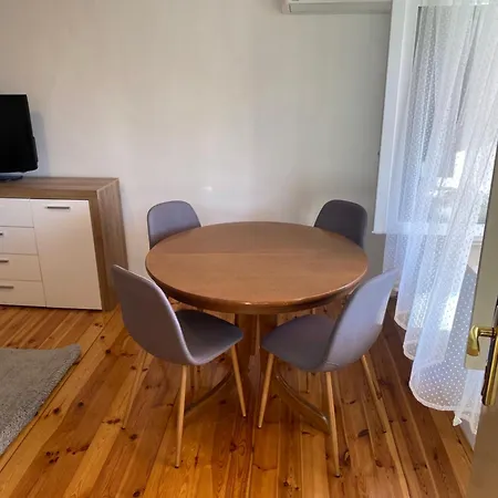 Fiore I Apartment
